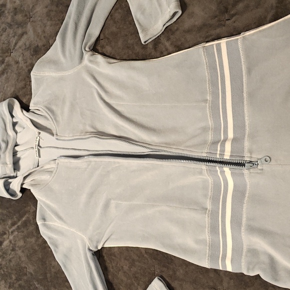 One step Up one piece jogger - Picture 6 of 8